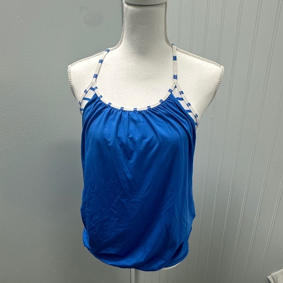 Lululemon no limit tank with built in sports bra blue and white size 8 - Picture 1 of 10